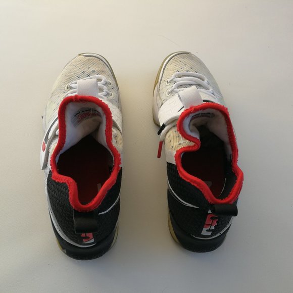 Nike LeBron 14 EP Flip the Switch Size 8.5 - Picture 4 of 7